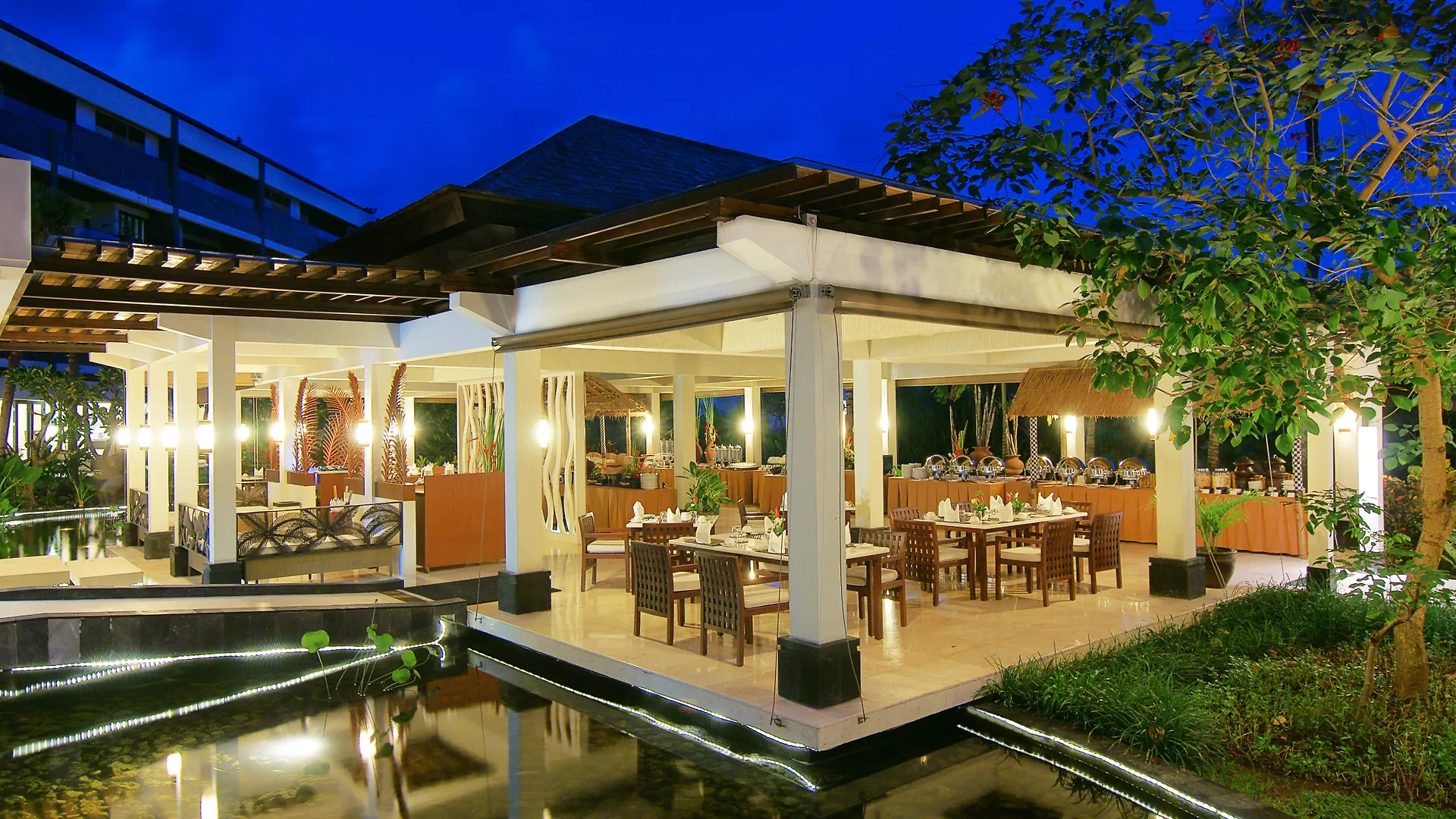 *****  The Seminyak Beach Resort & Spa Indonesien
