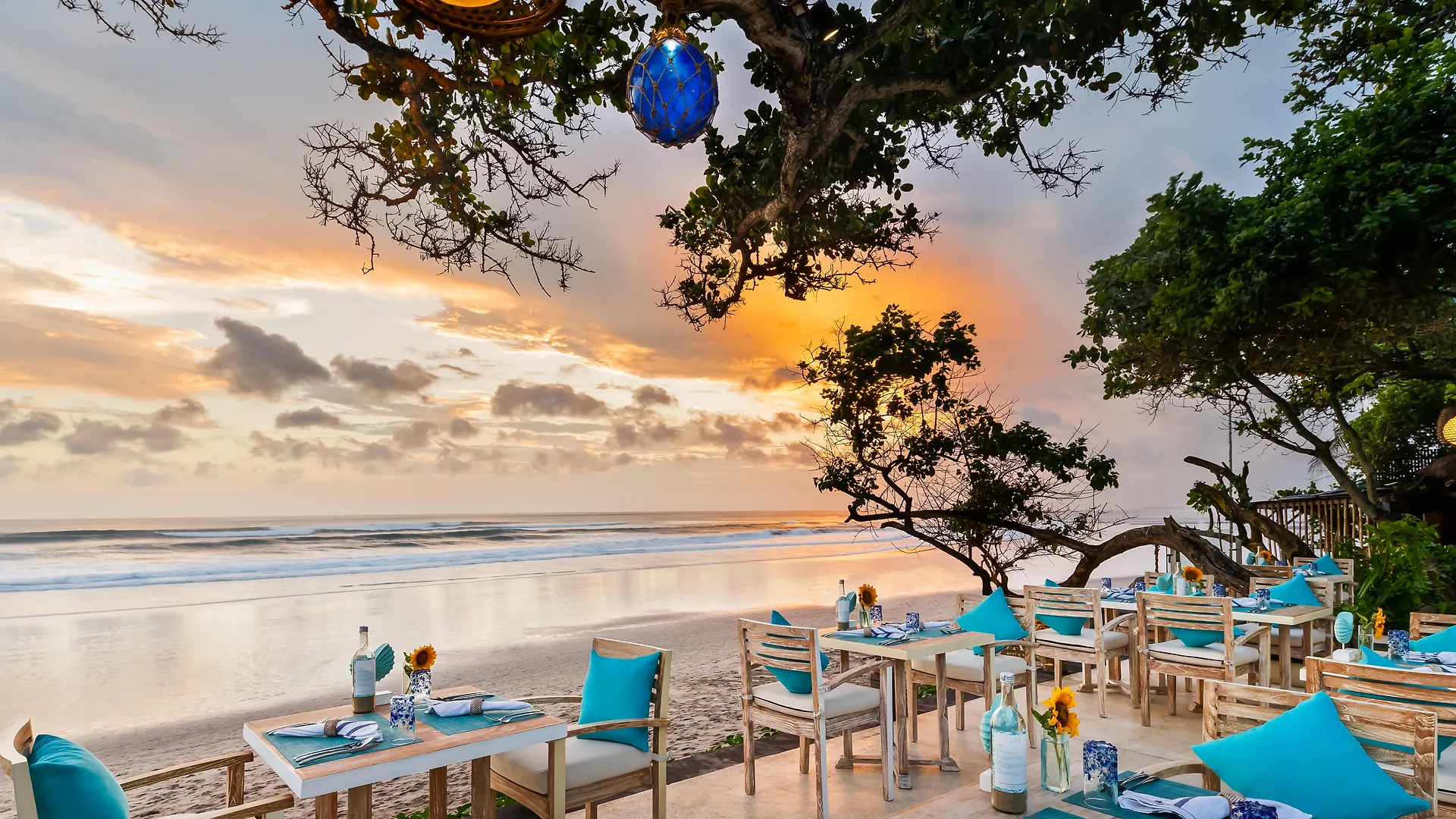 The Seminyak Beach Resort & Spa 5*,  Indonesien
